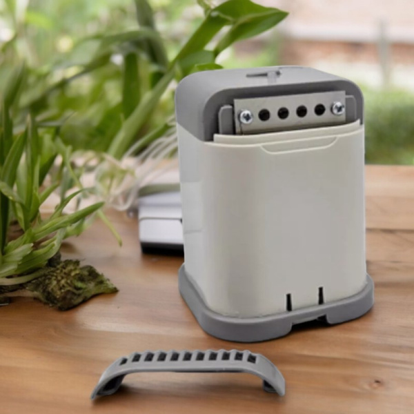 Ионизатор для холодильника Супер Плюс Озон / Автономный очиститель воздуха